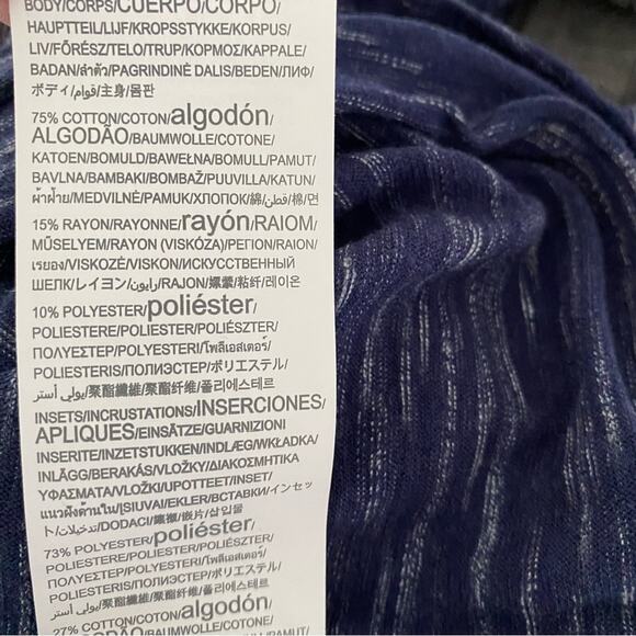 Under Armour Womens Blue Gray Heat Gear Tank Top NWTs size large - Picture 7 of 7